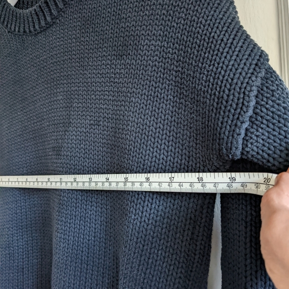 Banana Republic Chevron Weave Crewneck Sweater - Picture 4 of 5